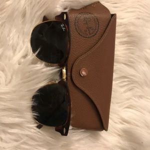 Club Master ray bans.